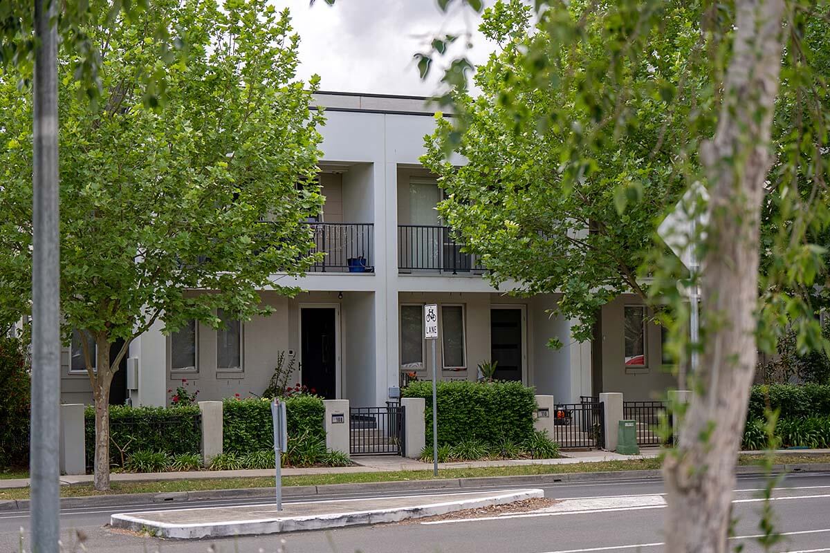 Two-storey dual occupancy homes with front yard trees providing privacy in Thornton, NSW. Credit: NSW Department of Planning and Environment