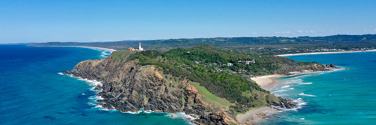 Byron Bay Lighthouse, Beach and Hinterland Aerial Shot in the Northern Rivers, NSW. Credit: CC BY-SA 4.0 / Kpravin2
