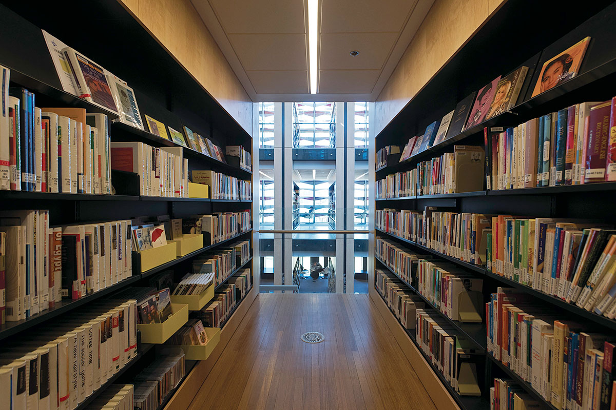 Inside Bankstown Library and Knowledge Centre. Bankstown, Sydney, NSW. Credit: NSW Department of Planning and Environment / Don Fuchs