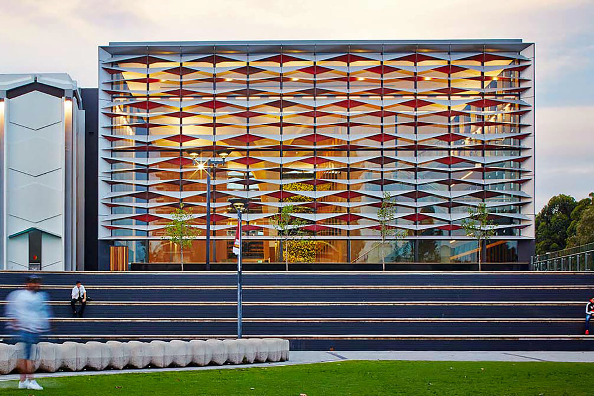 Bankstown Library and Knowledge Centre encompasses a series of indoor and outdoor public spaces and connected community facilities. Credit: Government Architect NSW