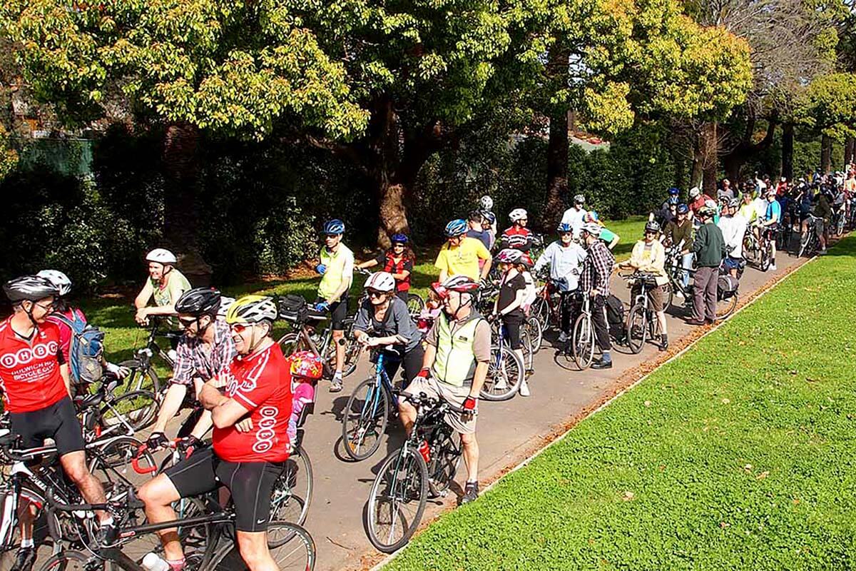 The GreenWay is a 5.8-km parkland corridor through Sydney’s inner west, shared by walkers, cyclists, and wildlife. Credit: Richard Murden
